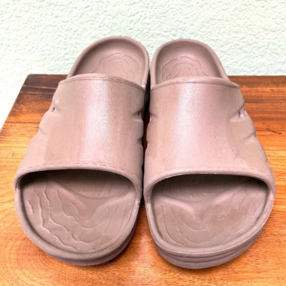 L.L.Bean Rubber Slide Sandals Beige Tan Unisex Women’s 8 Men’s 6 - Picture 2 of 4